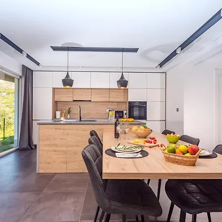 Cvita Is A Modern 5-bedroom With A Jacuzzi, A Gym And Finnish Sauna, A Heated Pool, And Amazing Views
